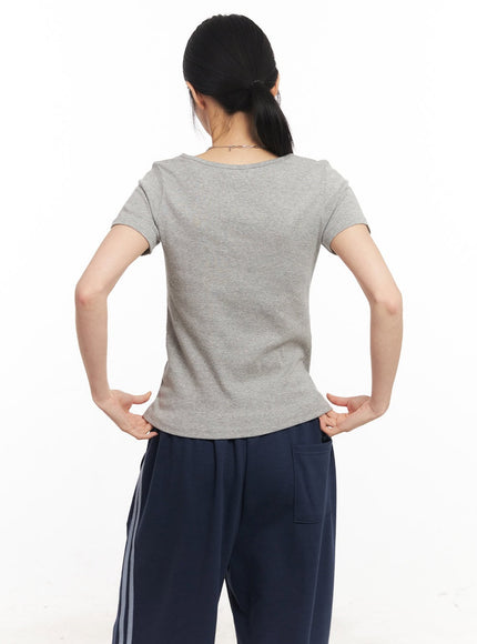 essential-cotton-u-neck-top-ca516