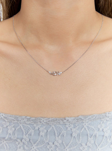 acc-trefoil-petal-necklace-kc1008