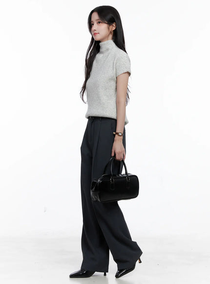 ribbed-mock-neck-top-cs523