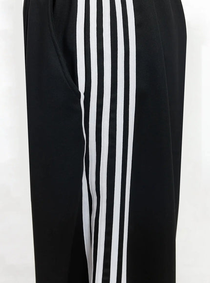 striped-track-pants-im506