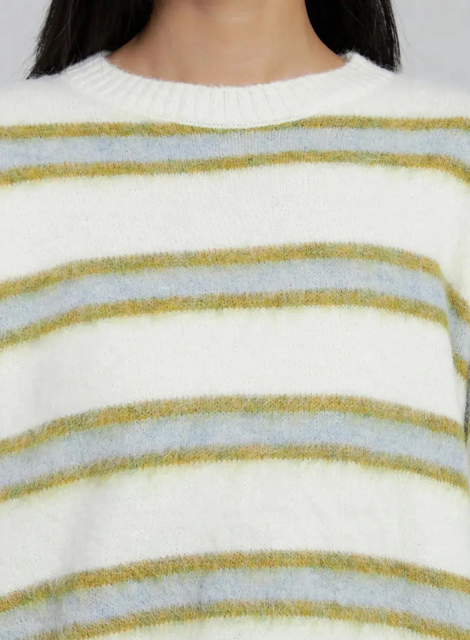 cozy-stripe-pattern-sweater-im520