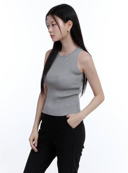 slim-fit-round-neck-camisole-oo429