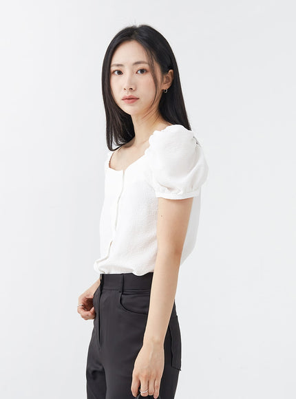 Pantalon de costume coupe droite fendu en satin OG10