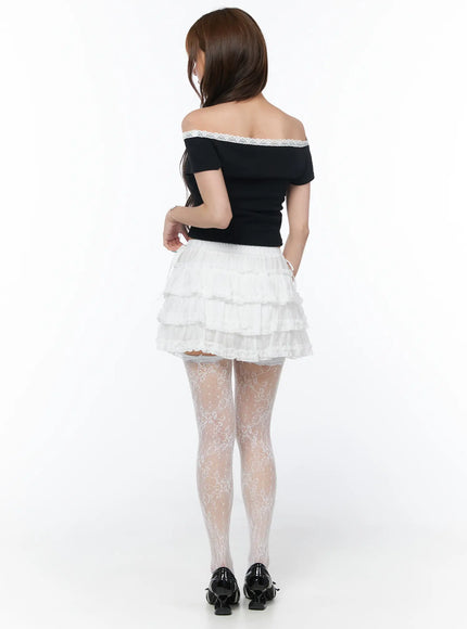off-shoulder-lace-detail-crop-tee-cy529
