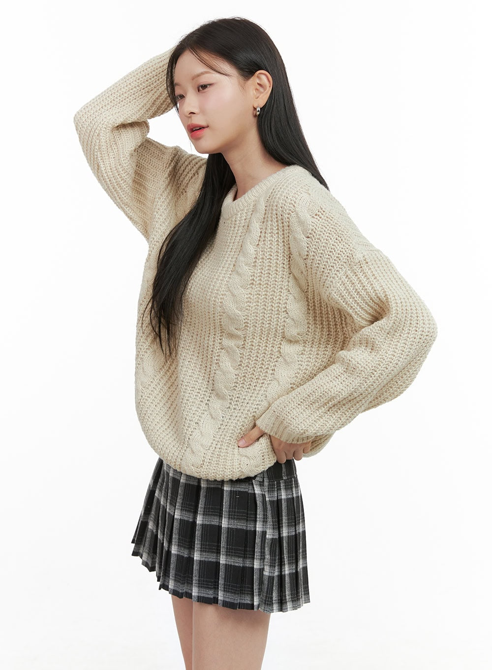 basic-crew-neck-long-sleeve-knit-os411