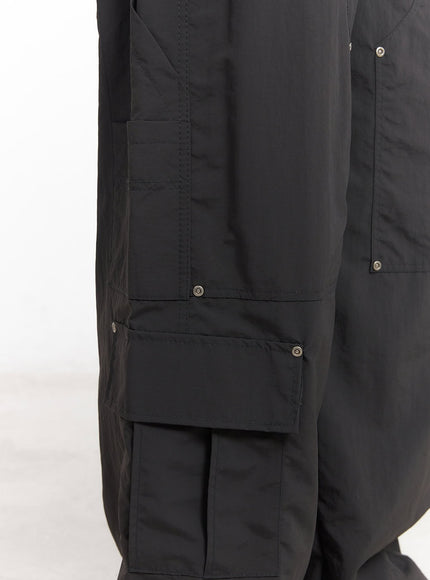 mens-nylon-wide-fit-cargo-pants-im517