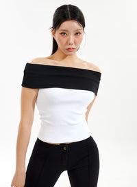 off-shoulder-ribbed-top-iu312