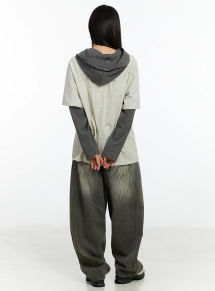 layered-hooded-graphic-long-sleeve-top-cf509
