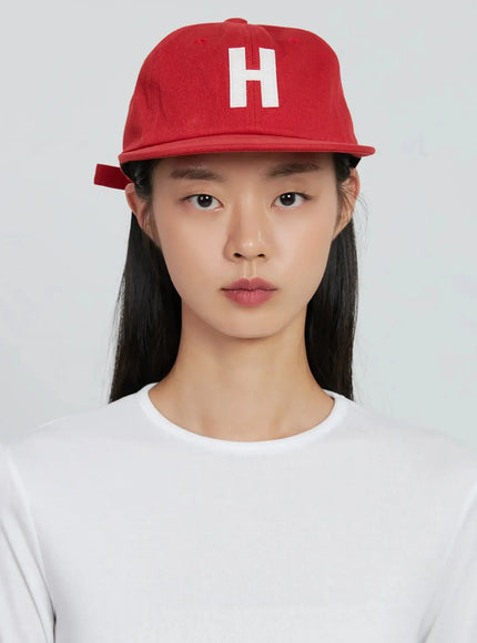 street-style-lettered-cap-in507