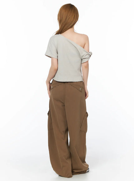 off-shoulder-graphic-waffle-tee-cy506