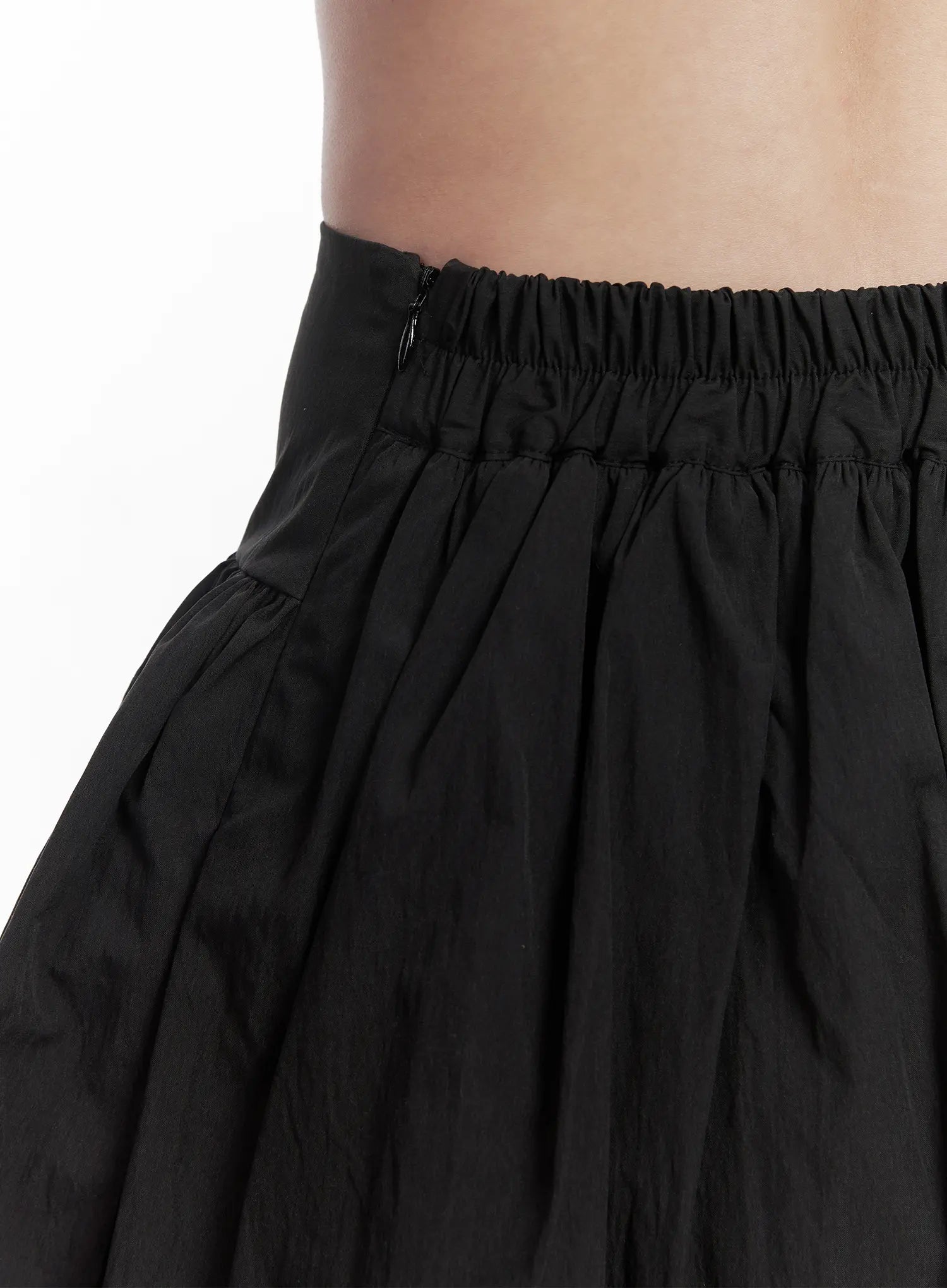 shirred-ruffle-mini-skirt-cu525