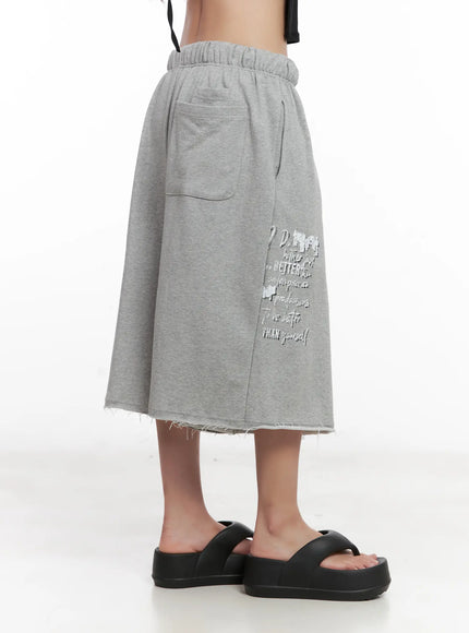 Graphic Relaxed-Fit Bermuda Sweatshorts CL521