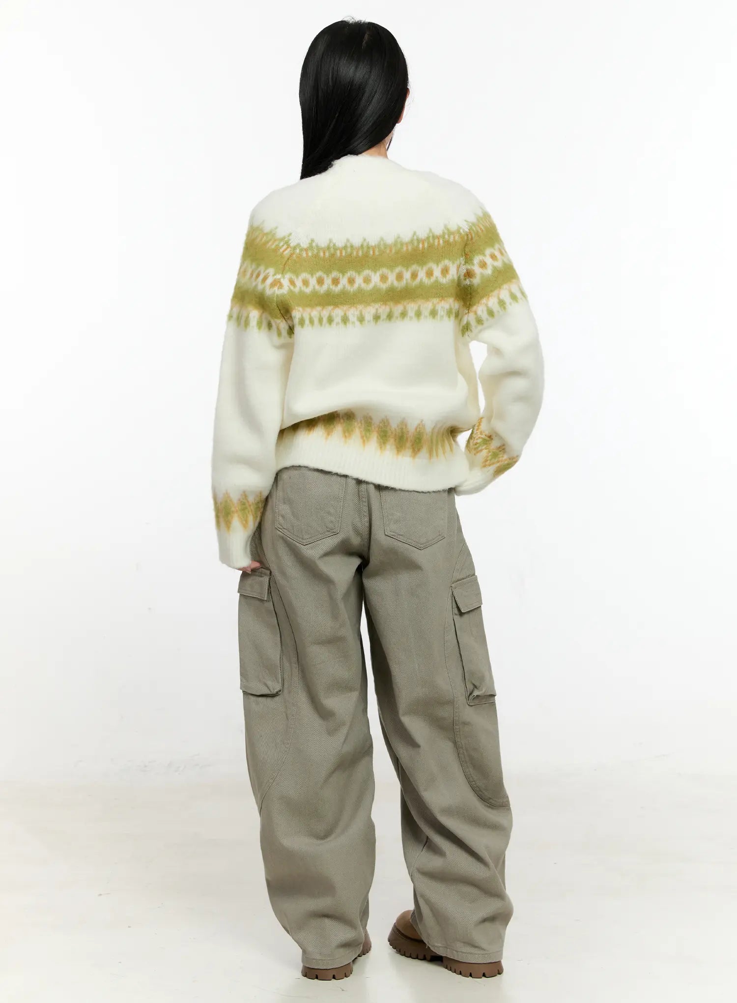 snowflake-knit-cardigan-cn506