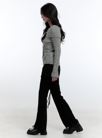 square-neck-buttoned-sweater-cj520