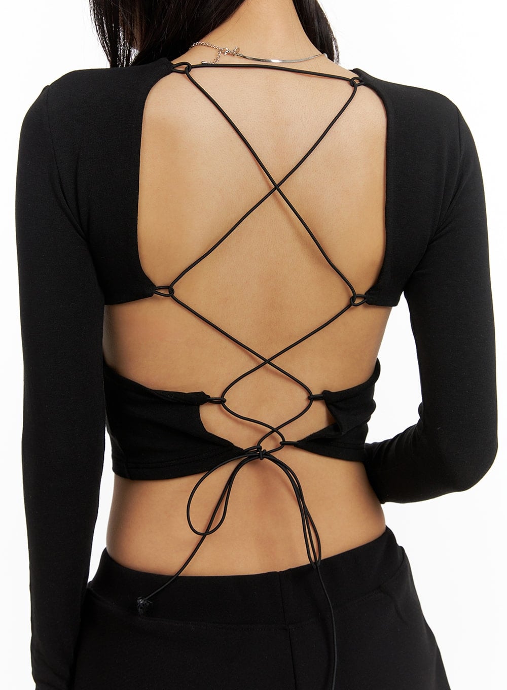 solid-back-drawstring-cropped-long-sleeve-cm408