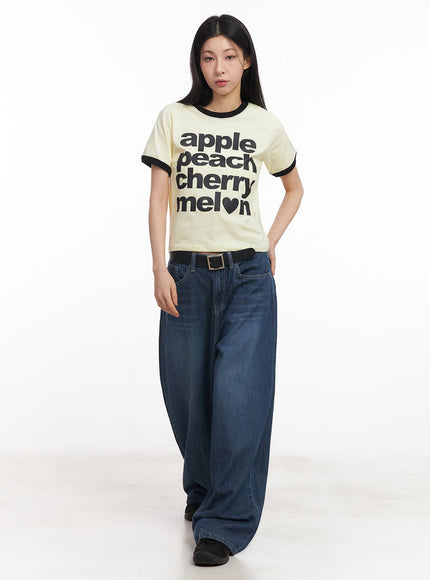 contrast-graphic-crop-top-iy529