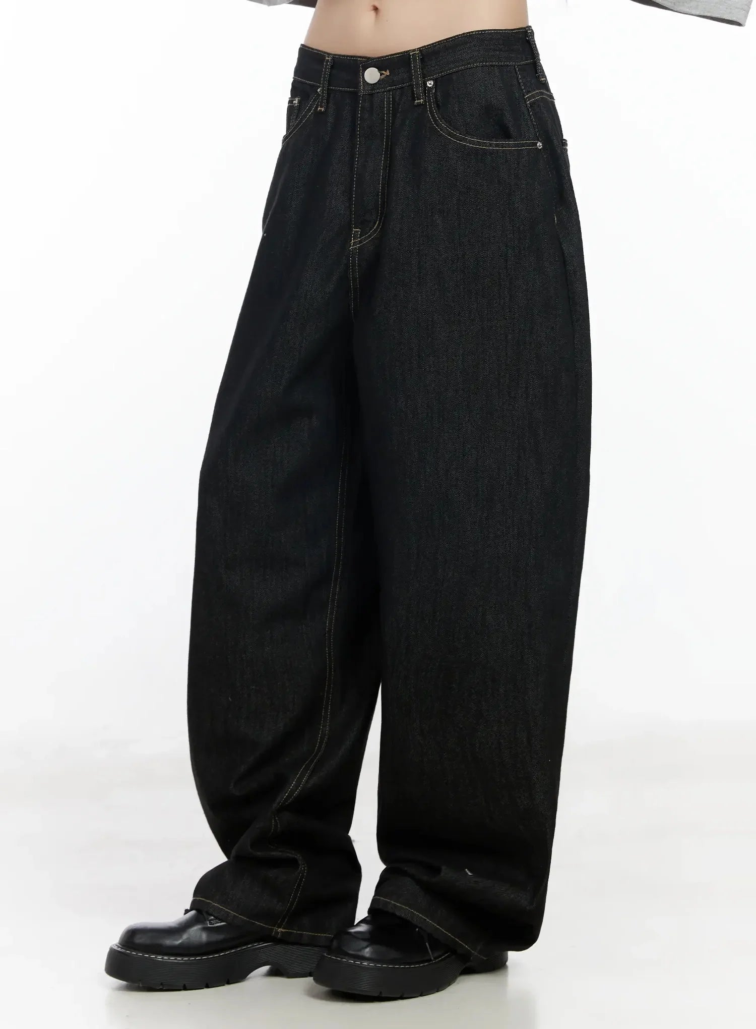 liliana-no-fade-wide-leg-jeans-im506