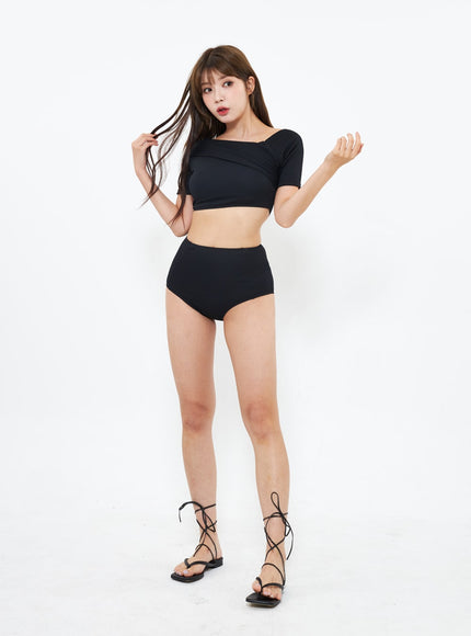 short-sleeve-bikini-set-iu302