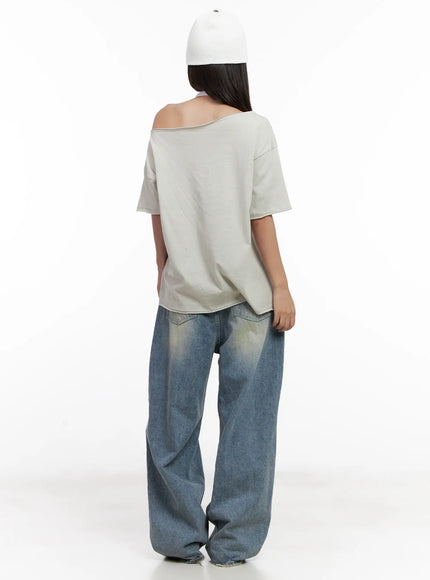 casual-off-shoulder-graphic-tee-cl518