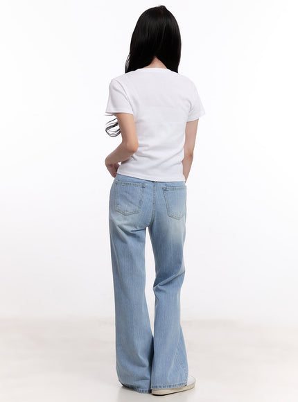 daniella-relaxed-fit-flared-jeans-cm526