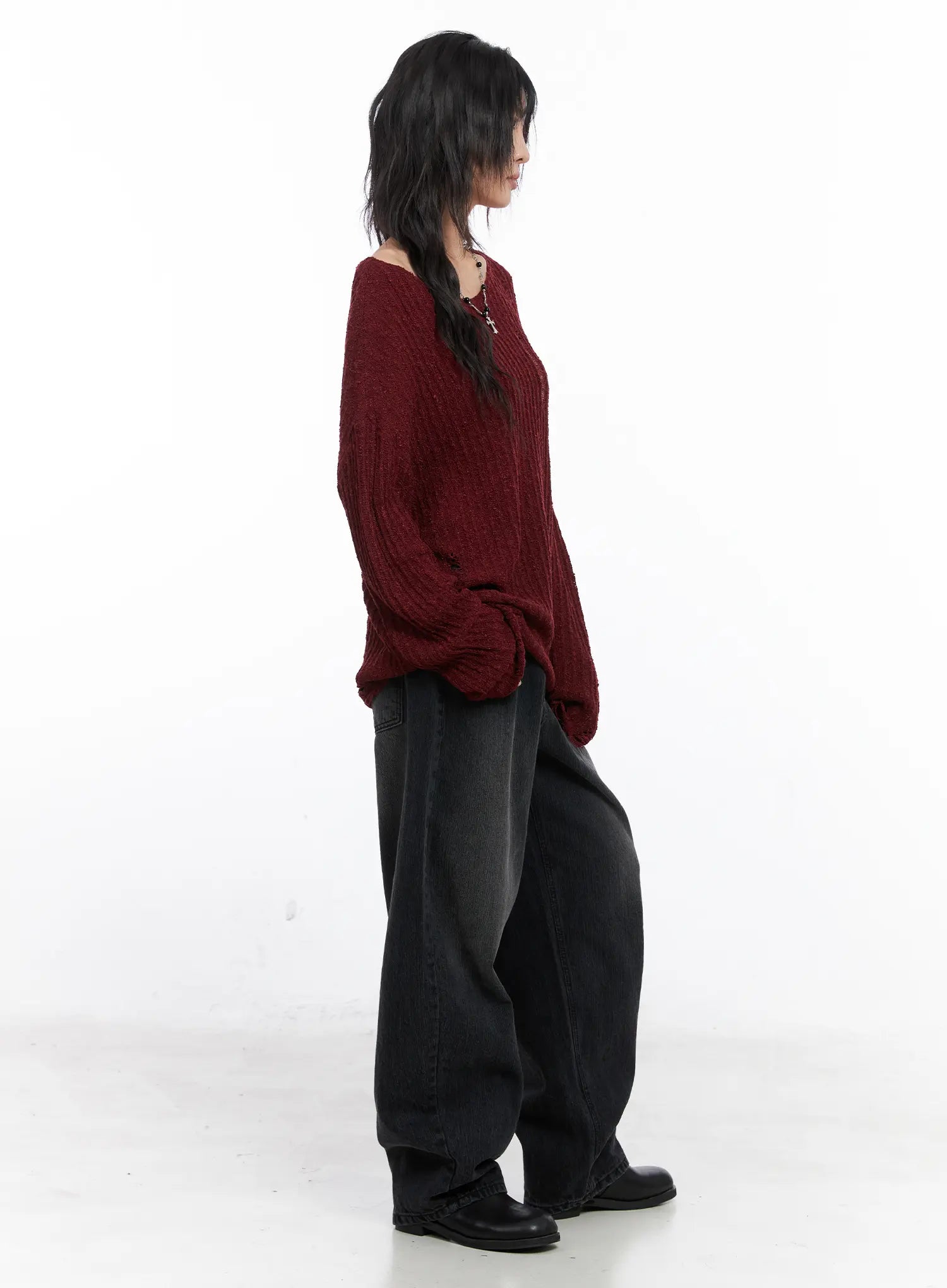 distressed-off-shoulder-sweater-cc1809