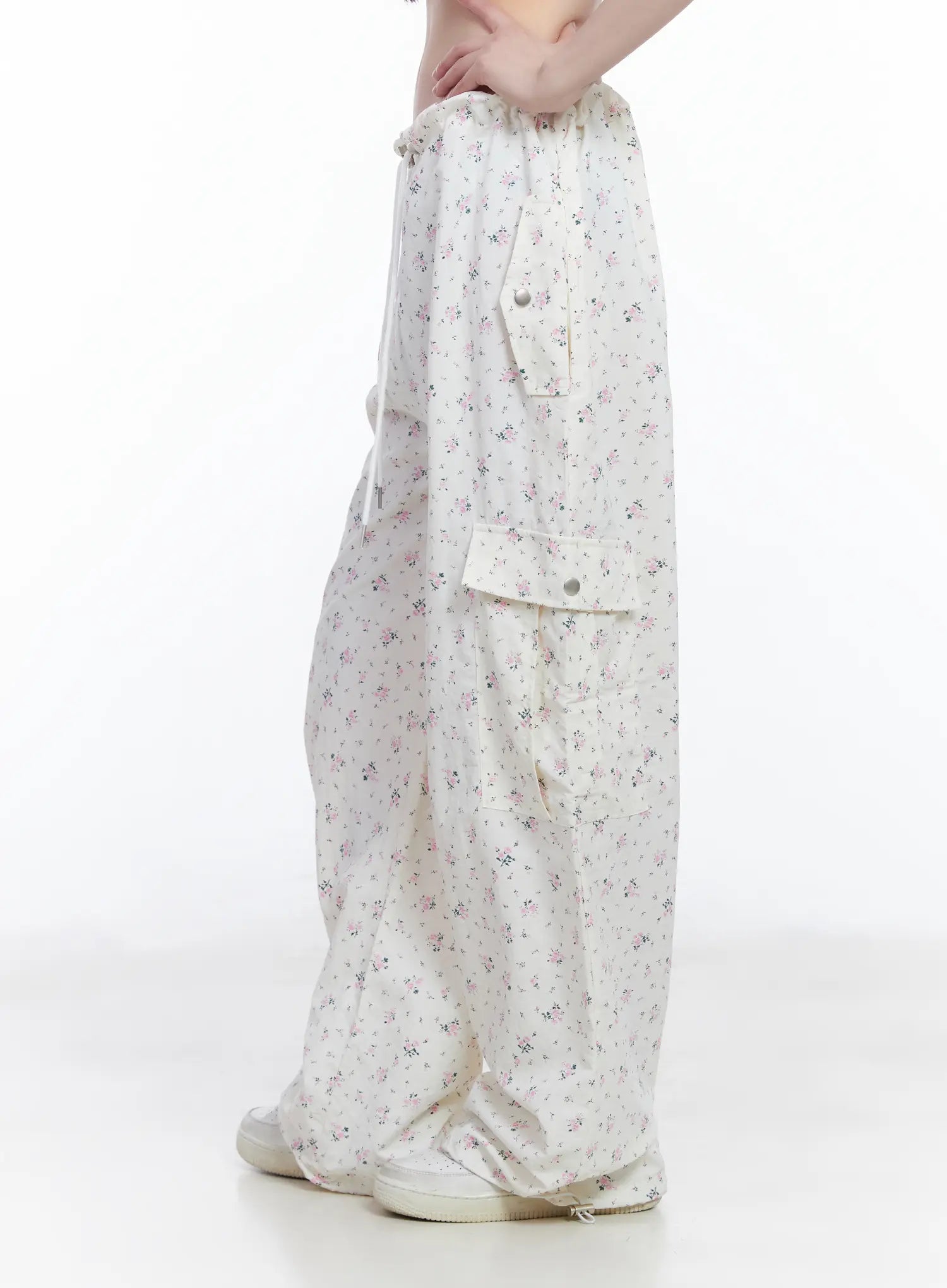 vintage-floral-wide-leg-pants-cm526