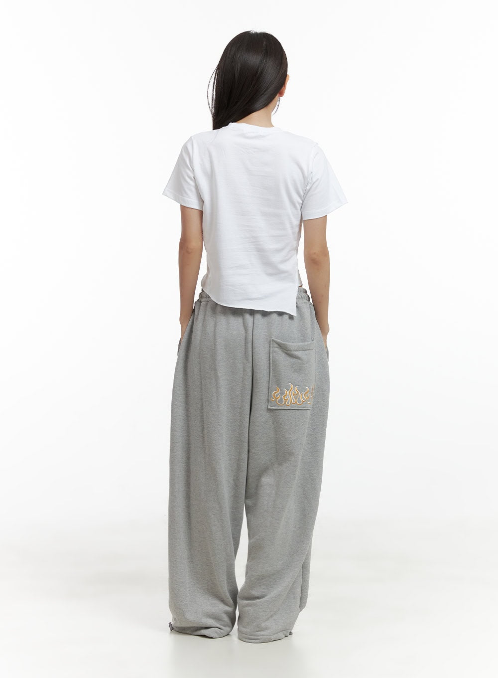 graphic-pocket-wide-sweatpants-cl417