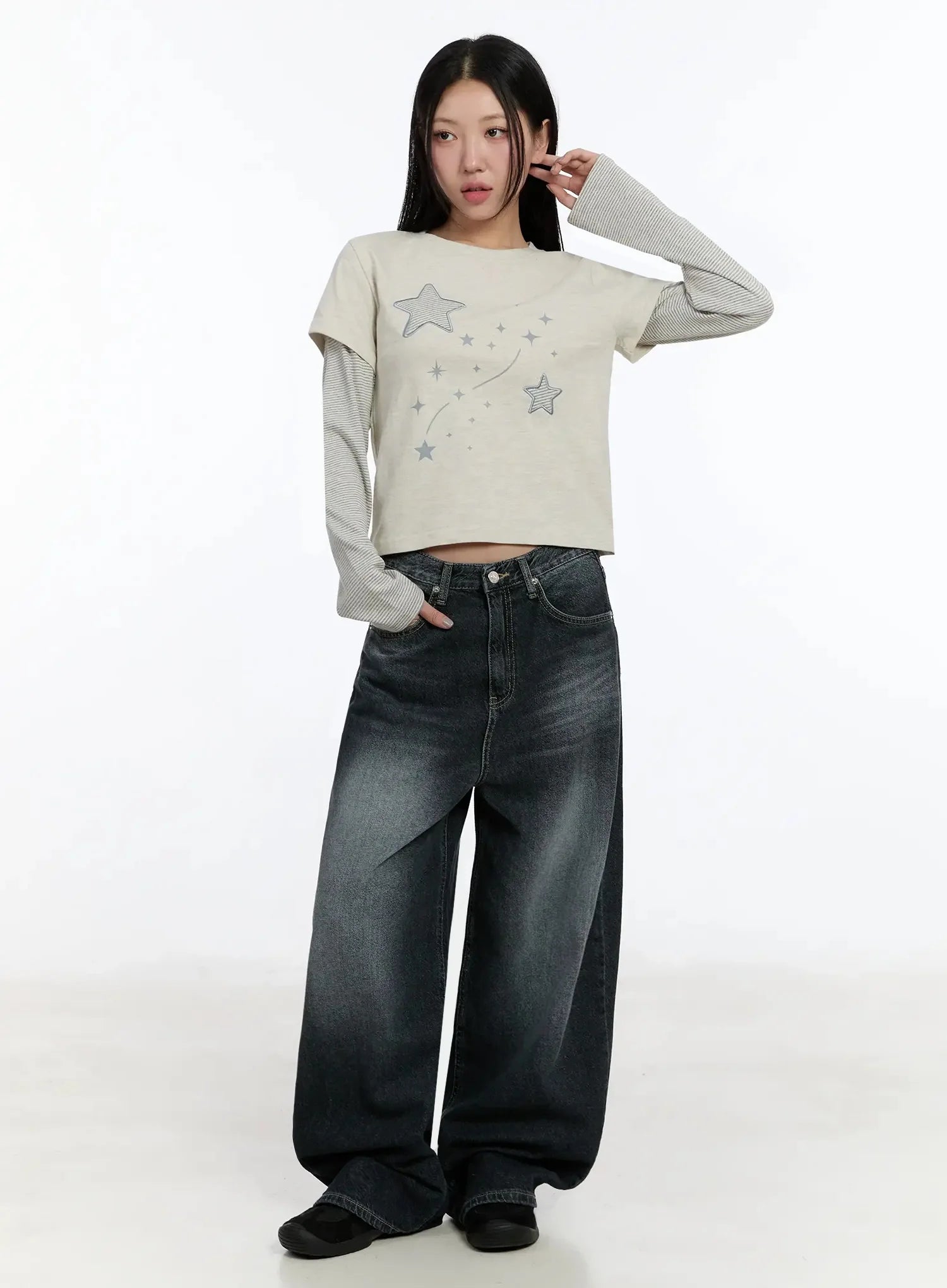 star-themed-layered-sleeve-top-im509