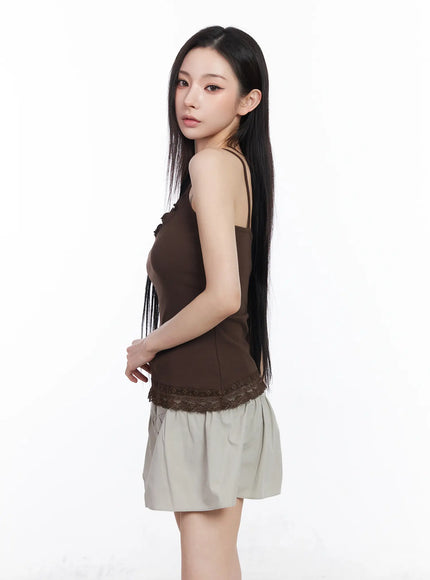 lace-ruffle-trim-v-neck-tank-cm518