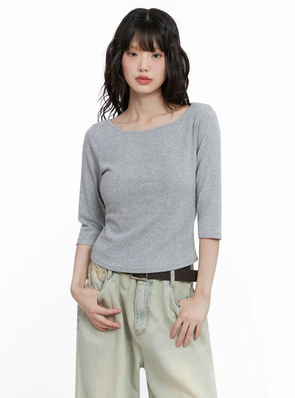 minimalist-black-boat-neck-top-il531