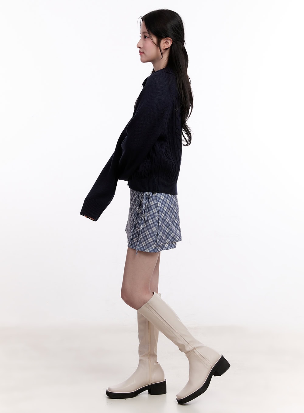 plaid-mini-skirt-with-ribbon-straps-cm526