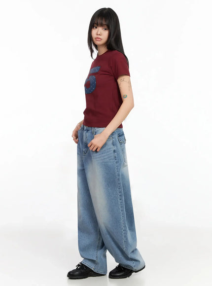 polka-dot-graphic-number-crop-tee-ia523