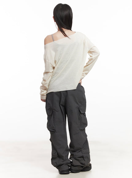 graphic-off-shoulder-long-sleeve-top-ca518