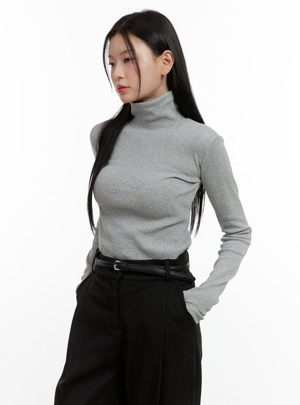 ribbed-long-sleeve-turtleneck-top-on408