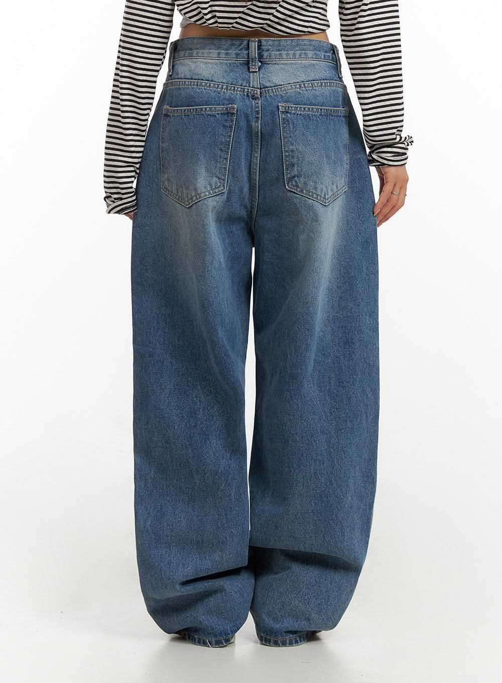 low-rise-washed-baggy-jeans-cy407
