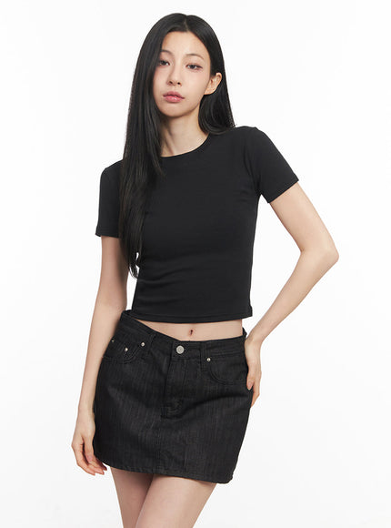 slim-fit-crop-tee-iy516