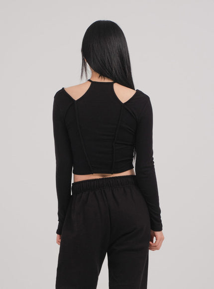 Cut Out Long Sleeve Top C0302