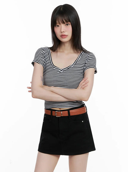 striped-v-neck-short-sleeve-tee-il531