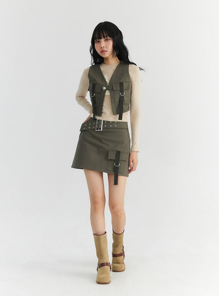 strap-pocketed-crop-vest-co327