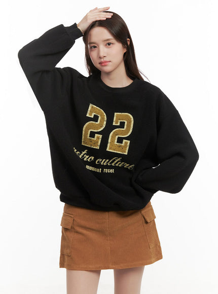 Fuzzy Oversized Crew-Neck Sweatshirt IJ510