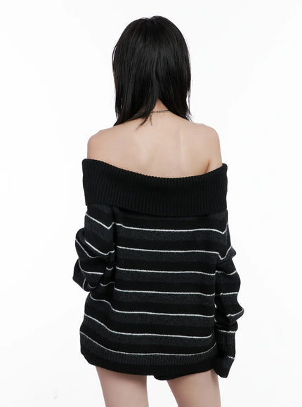 Striped Off-Shoulder Sweater and Shorts Set CS529