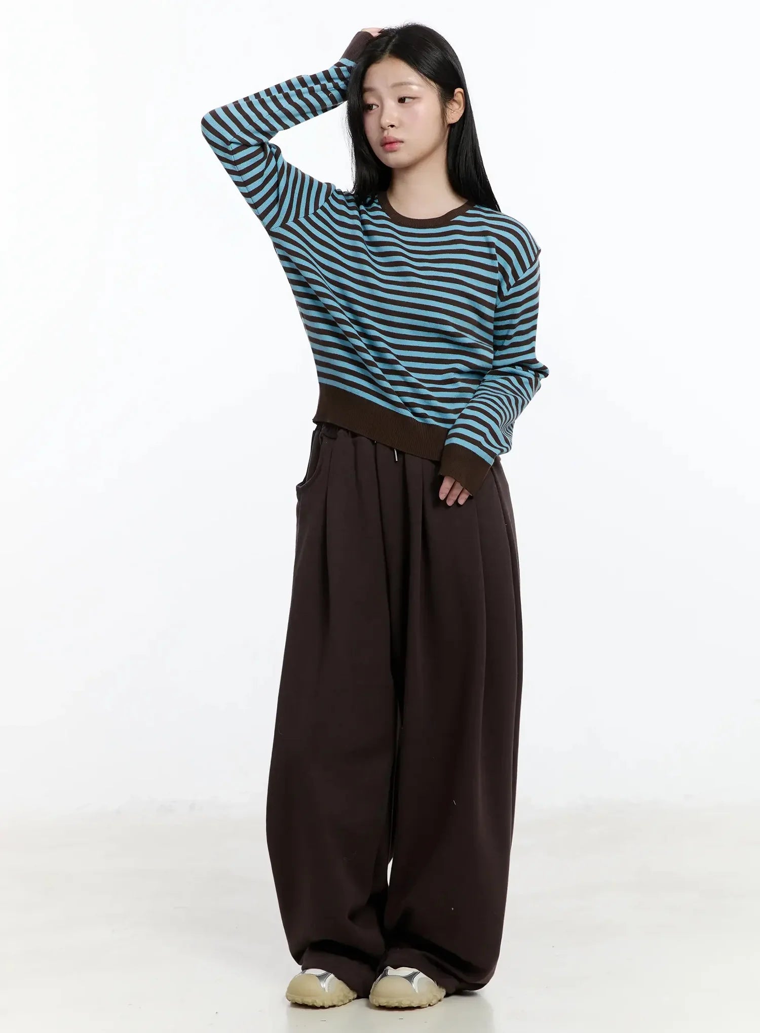Striped Round Neck Knit Top IM519