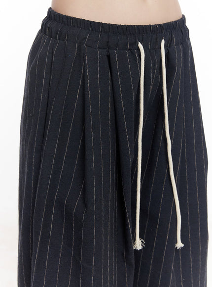 pintuck-striped-wide-fit-pants-cy521