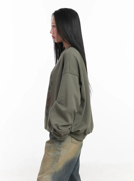 comfy-graphic-oversized-sweatshirt-cd530