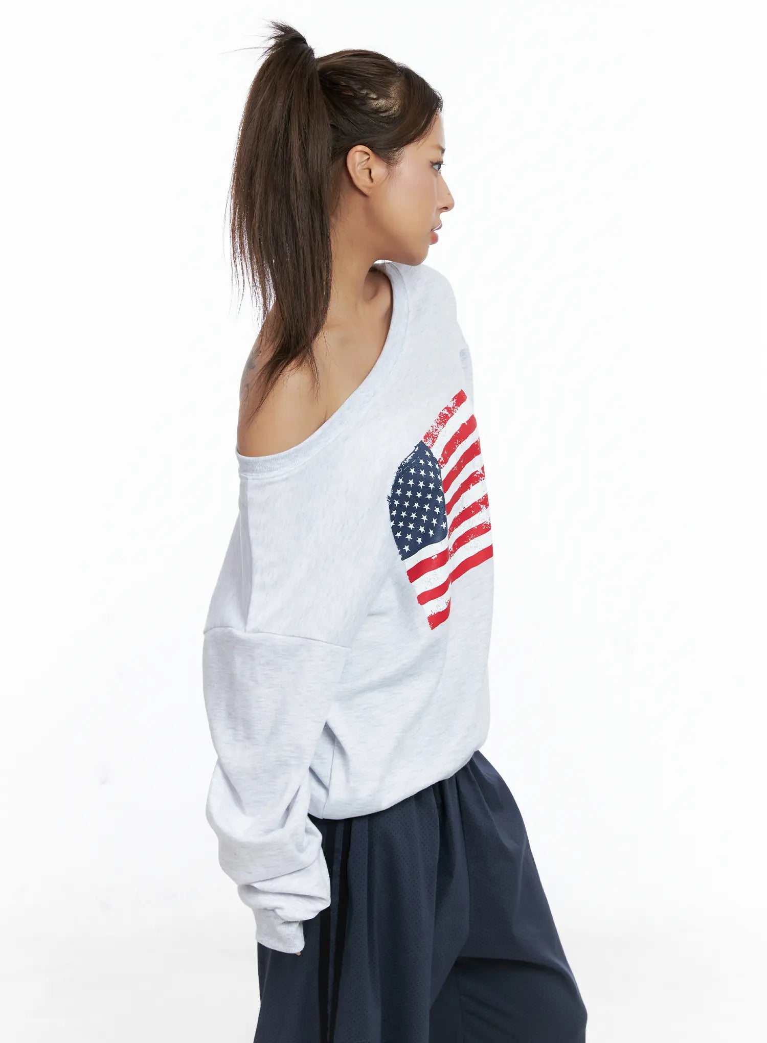 American Flag Off-Shoulder Sweatshirt CS504