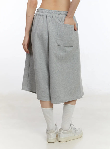 Gothic Lettering Oversized Shorts CA506