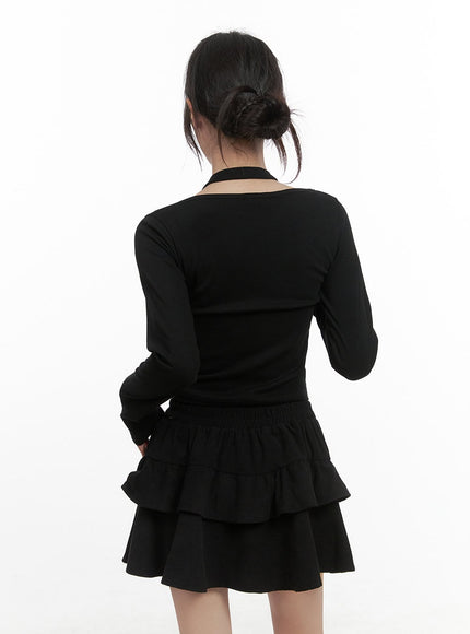 sleek-strap-slim-long-sleeve-crop-top-cs430