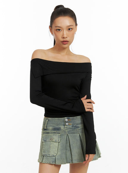 slim-off-shoulder-long-sleeve-top-ig405