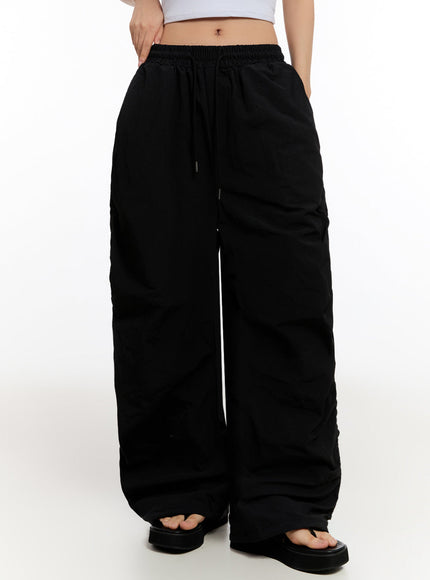 adjustable-wide-leg-nylon-pants-iu509