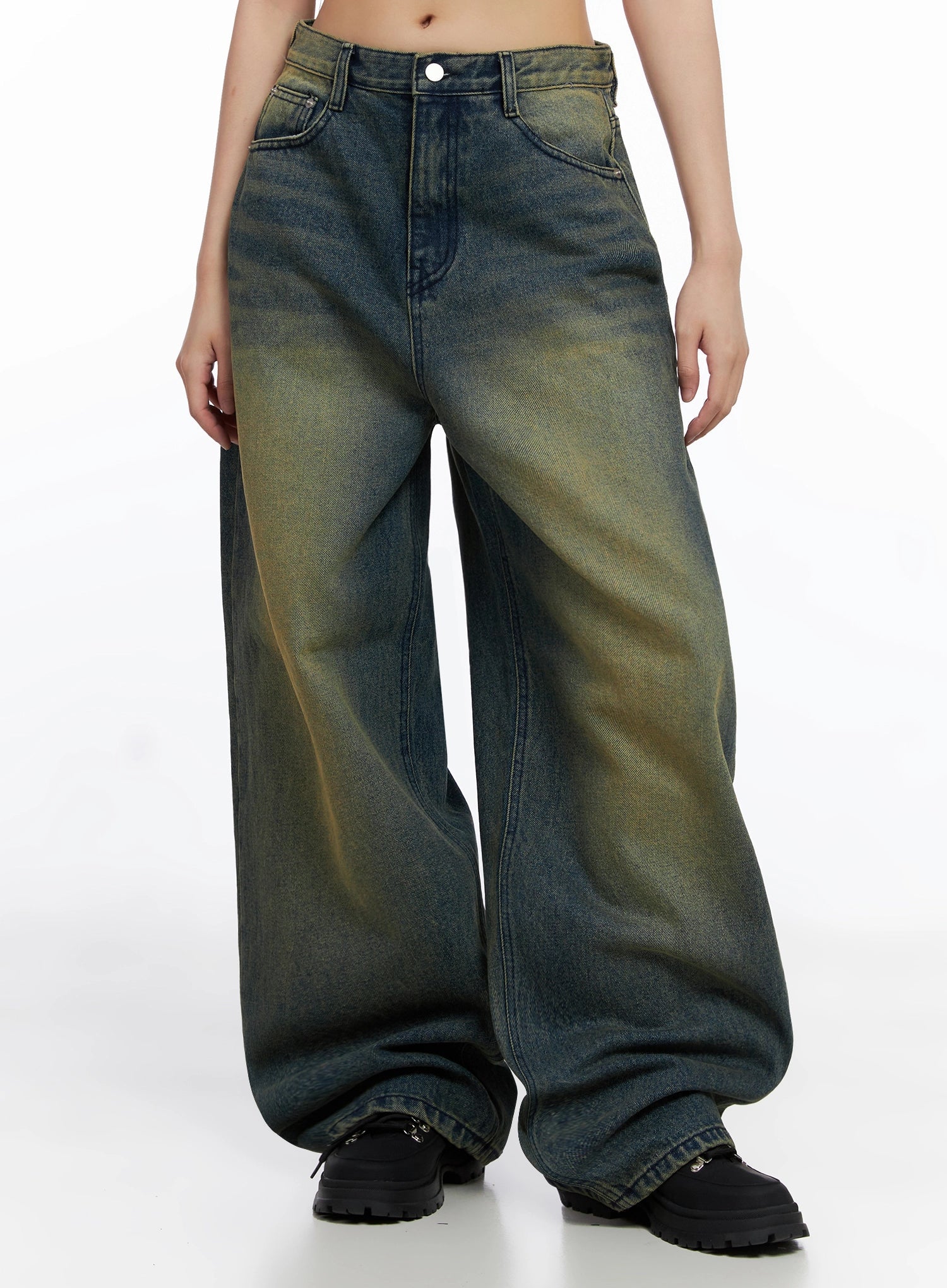 elora-washed-baggy-jeans-is525